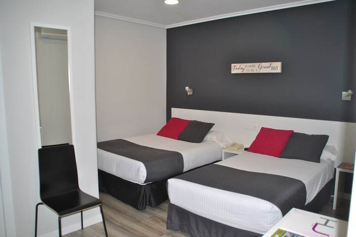 Room 18 of 42