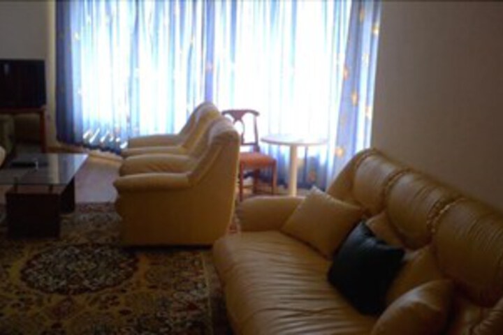 Room 8 of 24