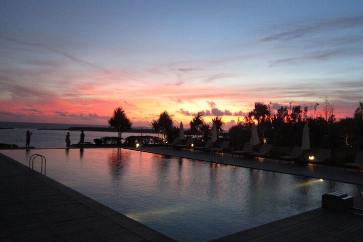 Pool Hotel