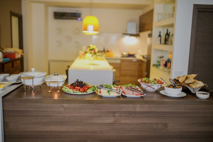 Dining 119 of 134