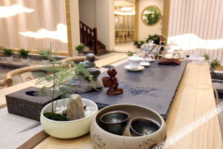 Hotel Interior 25 of 38