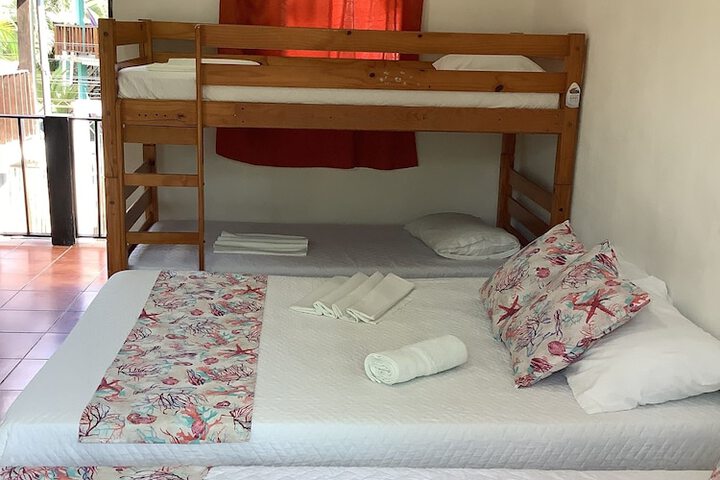Room 8 of 29
