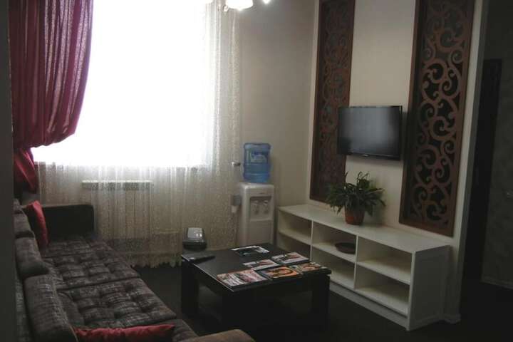 Room 51 of 62