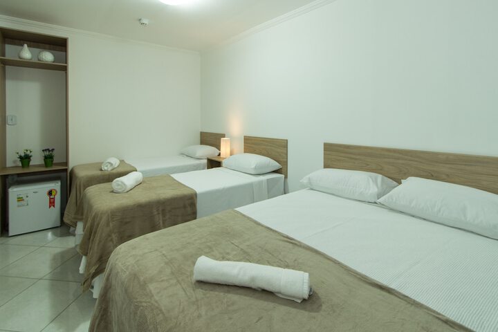 Room 9 of 31