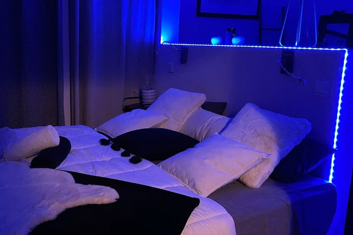 Room 6 of 40