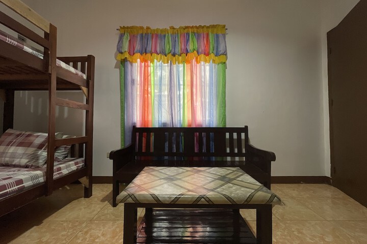Room 102 of 200