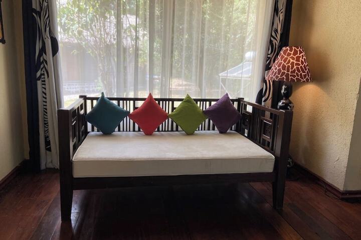 Room 2 of 11