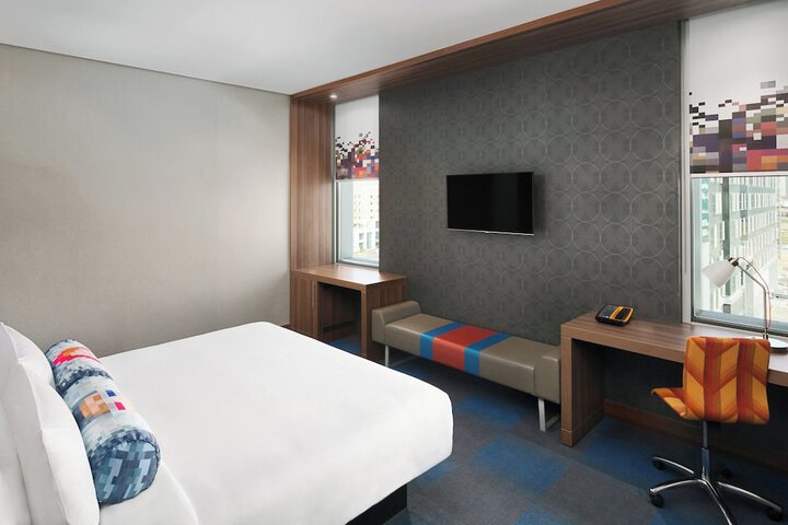 Room 13 of 54