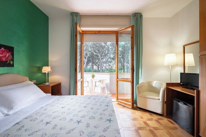 Room 45 of 78