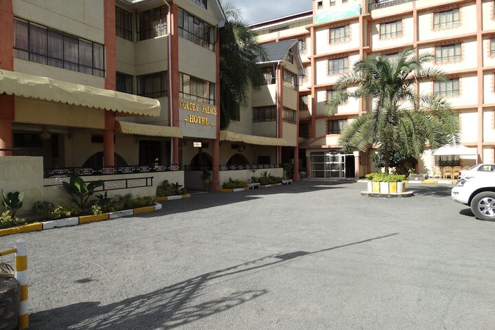 Golden Palace Hotel