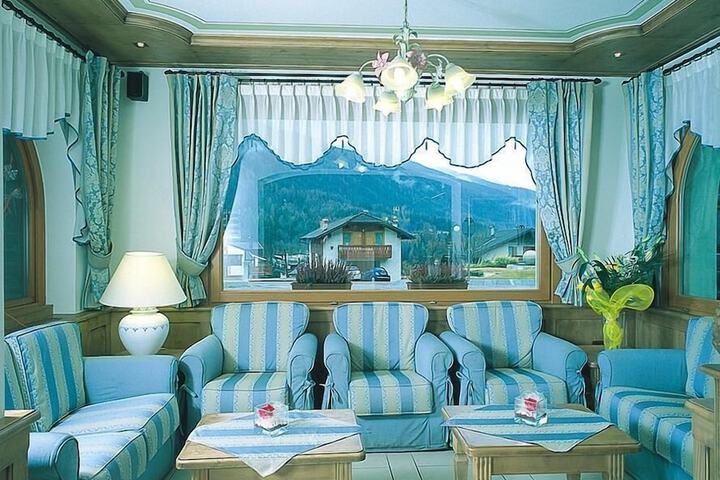 Hotel Interior 2 of 33