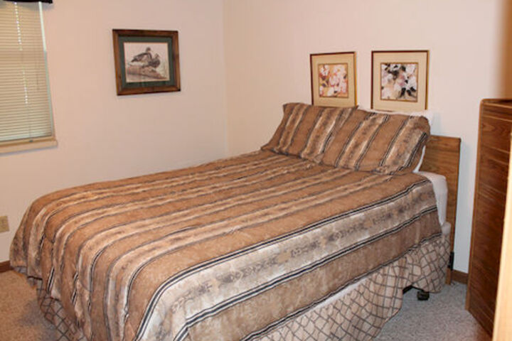 Room 4 of 59