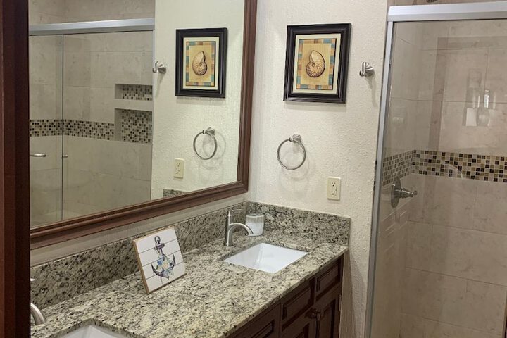 Room 543 of 599