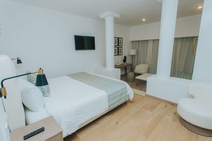 Room 16 of 155
