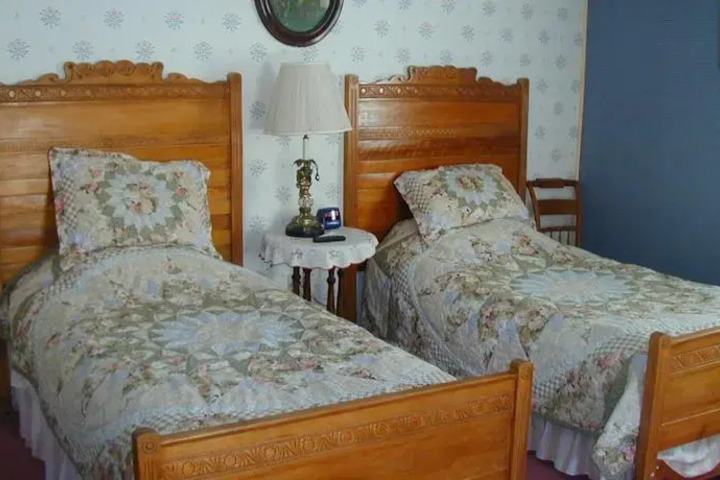 Photo 8