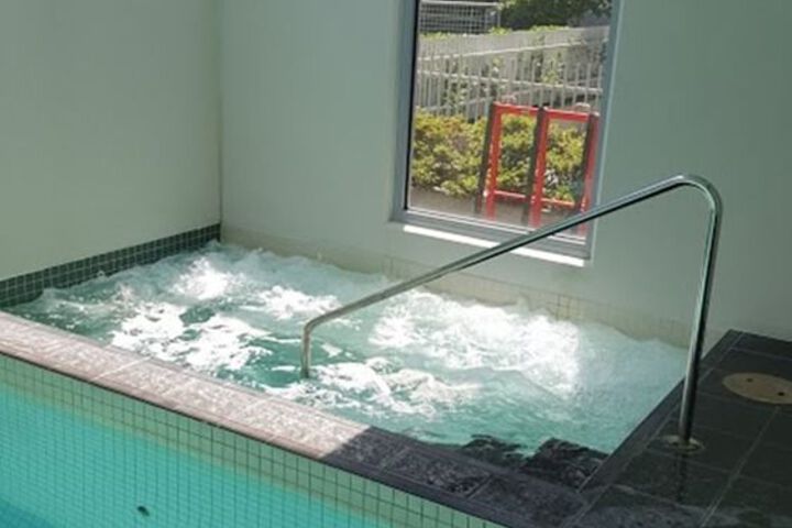 Pool 20 of 23
