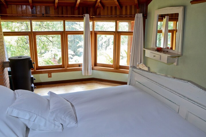 Room 2 of 177