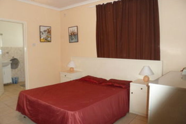 Room 15 of 27