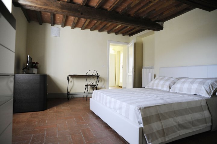 Room 14 of 68