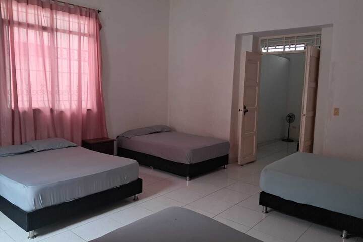 Room 11 of 17