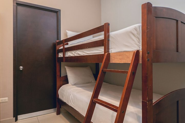 Room 19 of 44
