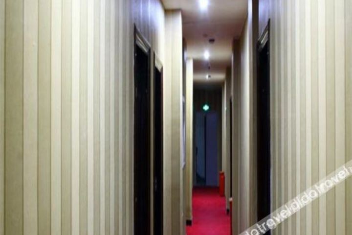 Hotel Interior 16 of 27