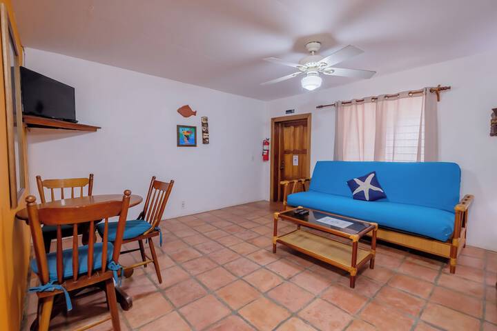 Room 19 of 40