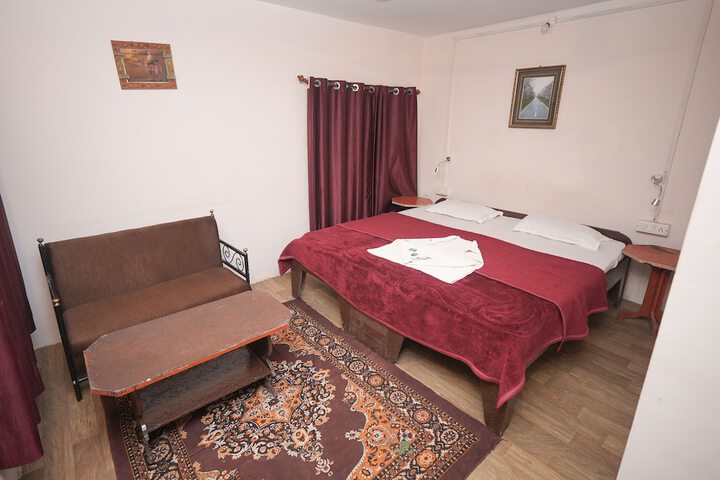 Room 21 of 94