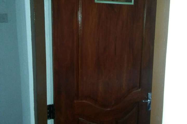 Room 11 of 25