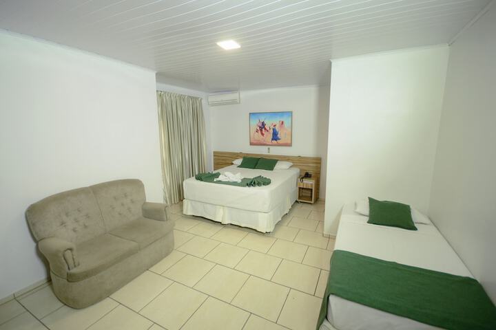 Room 21 of 29