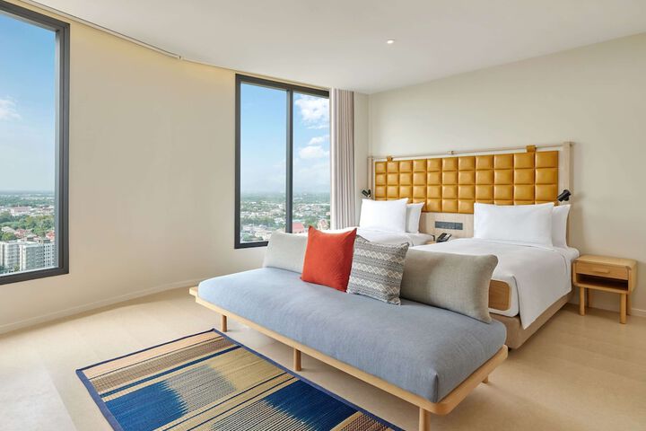 Room 15 of 39