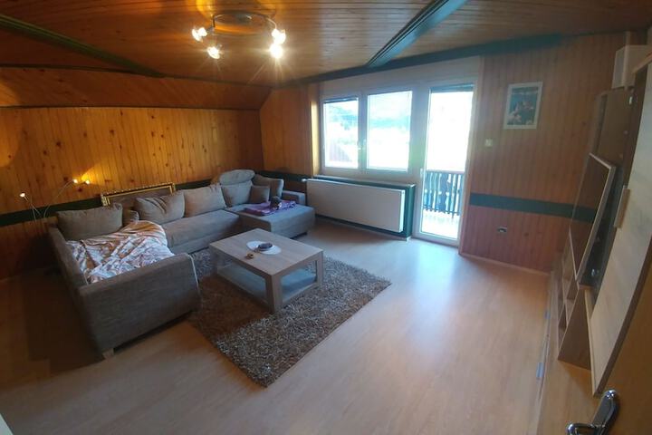Room 9 of 14