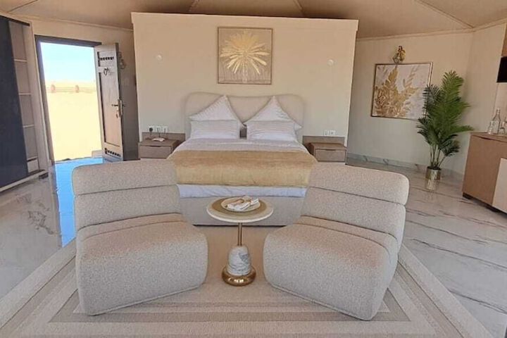 Room 3 of 31