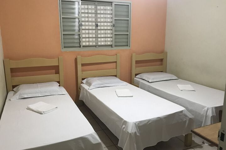 Room 8 of 32