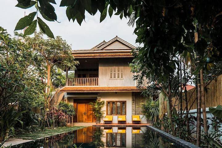 Pool 26 of 30