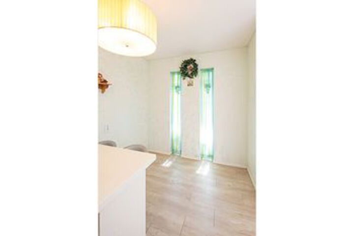 Room 43 of 174