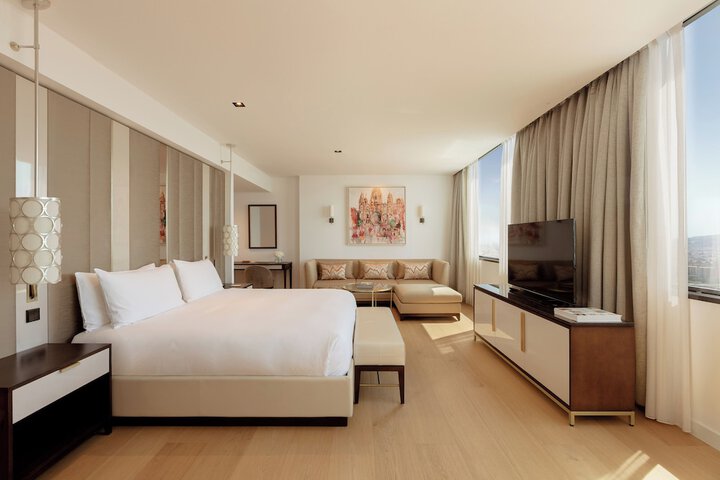 Room 35 of 130