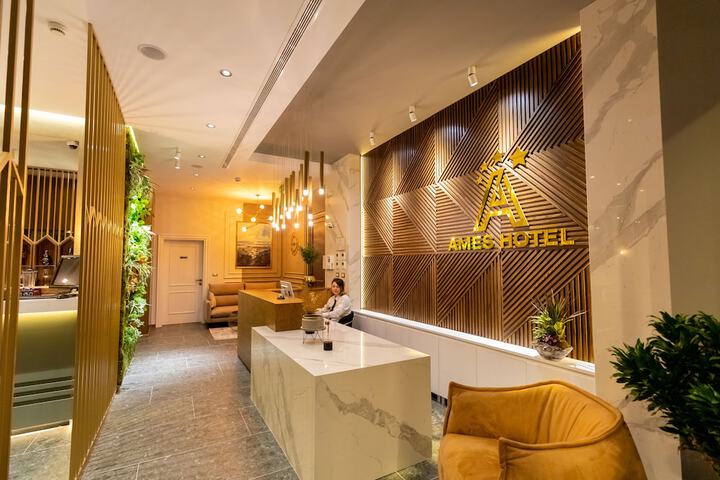 Hotel Interior 4 of 107