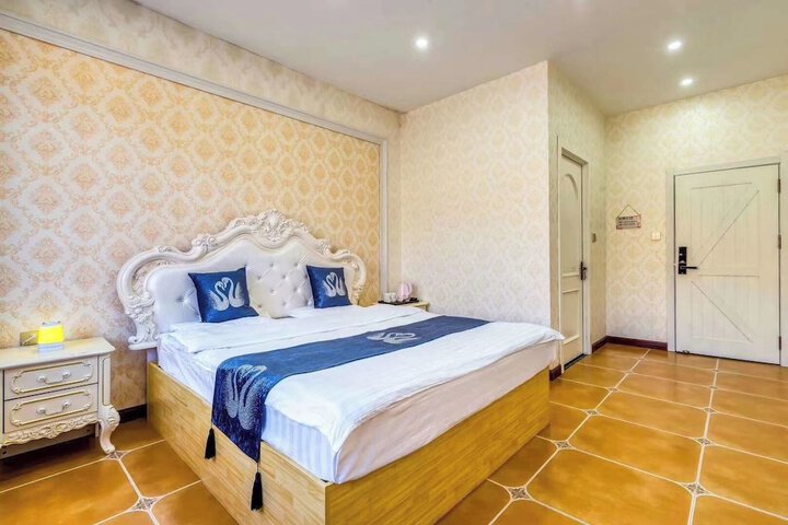 Room 14 of 54
