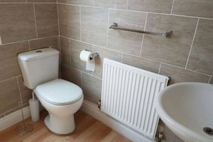 Room 2 of 16