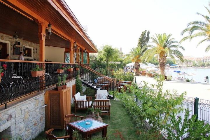 Terrace/Patio 40 of 46
