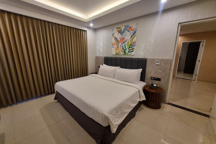 Room 17 of 71