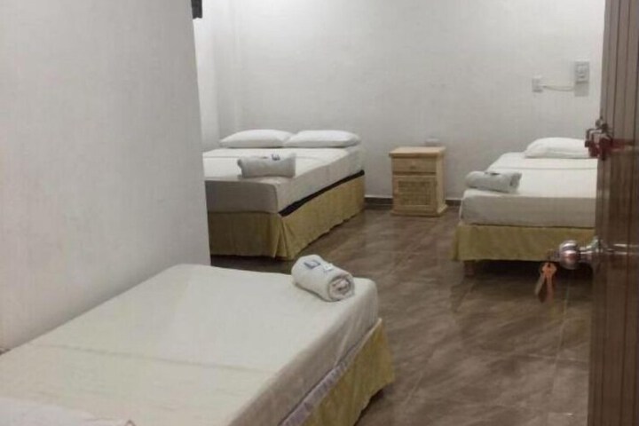Room 5 of 14