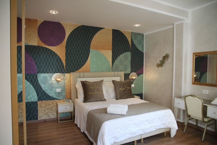 Room 85 of 138
