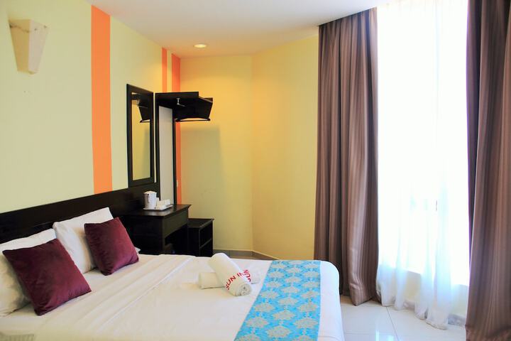 Room 6 of 55