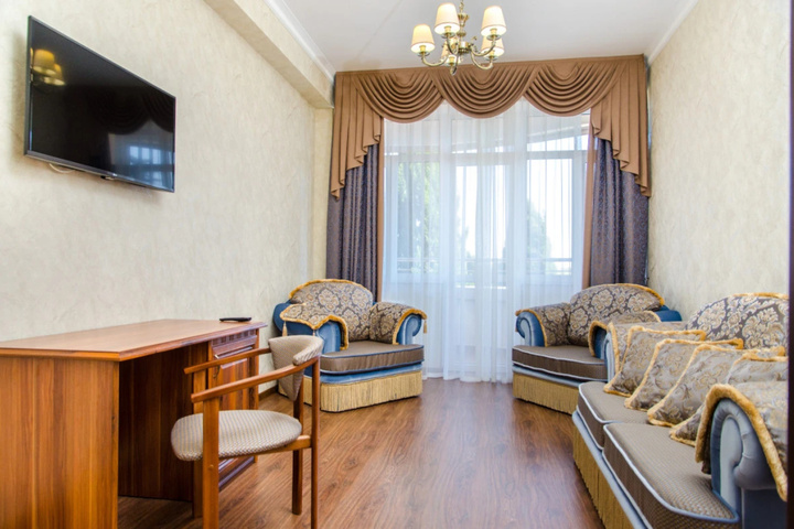 Room 20 of 28