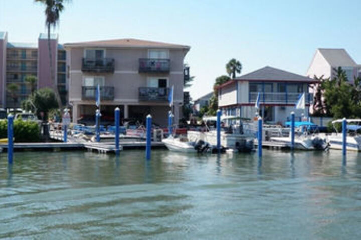 Image of Waterfront Indian Shores Rentals by Carter Vacation Rentals