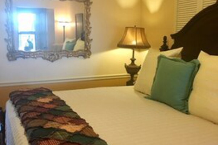 Room 35 of 54