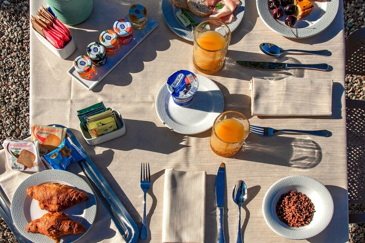 Breakfast/Coffee Service 69 of 89