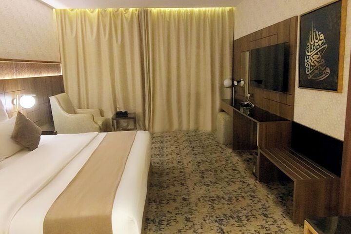 Room 22 of 78